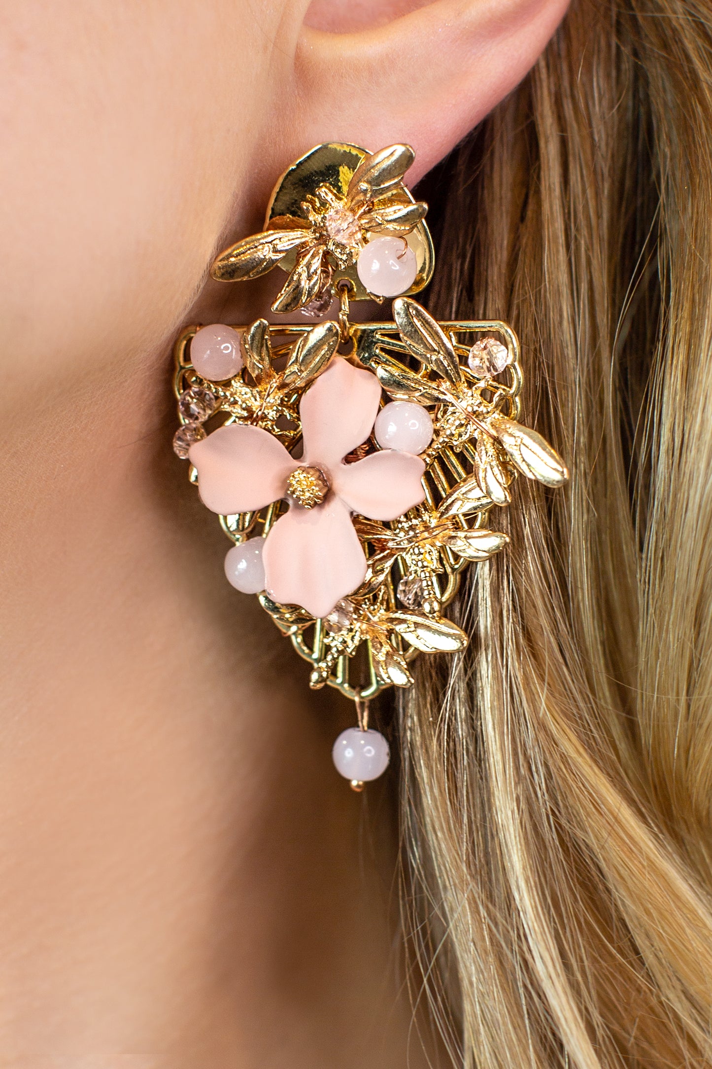 Magic garden pink earrings