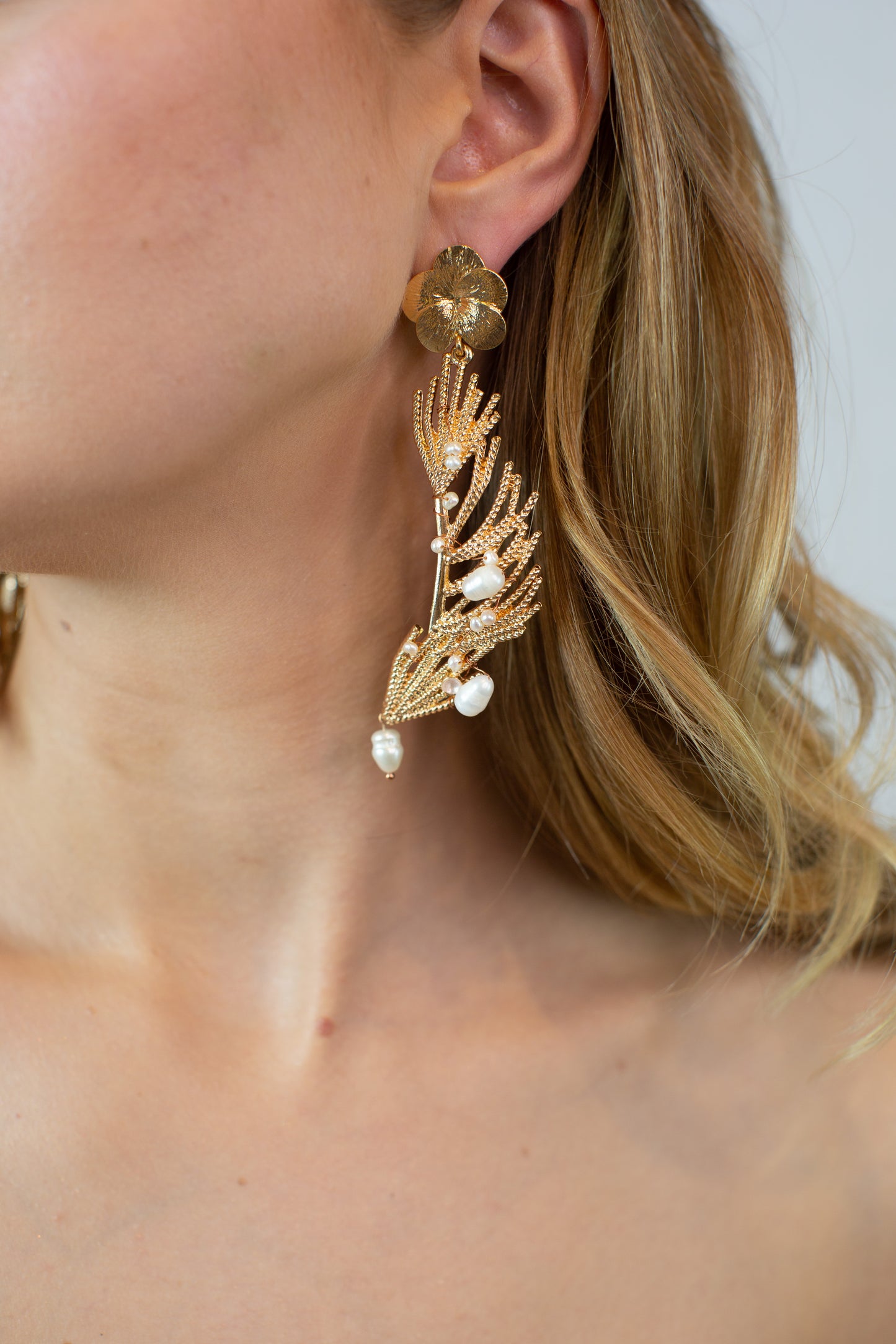 Golden coral earrings